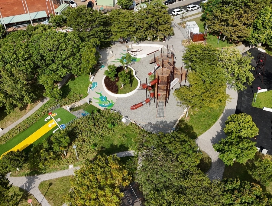 青山河濱公園